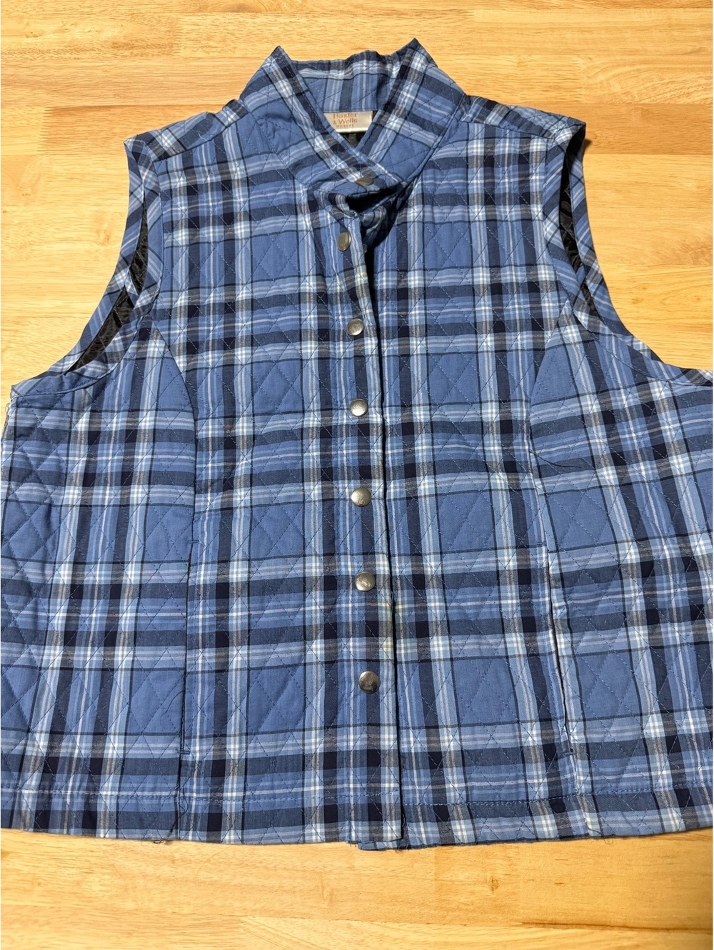 Baxter & Wells Women’s Petite Large Blue Plaid Quilted Snap Front Vest
